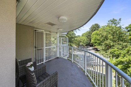 Photo 13 at 302 - 1406 W 73rd Avenue, Marpole, Vancouver West