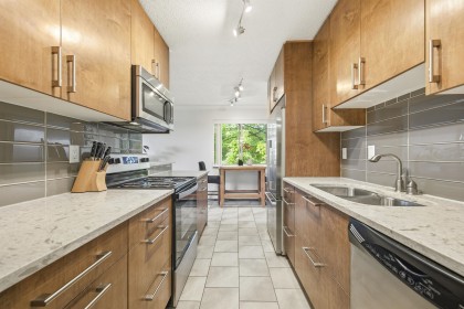 Photo 4 at 222 - 340 W 3rd Street, Lower Lonsdale, North Vancouver