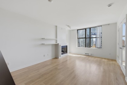 Photo 4 at 1205 - 989 Beatty Street, Yaletown, Vancouver West