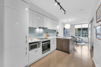 Photo 18 at 1605 - 1308 Hornby Street, Downtown VW, Vancouver West