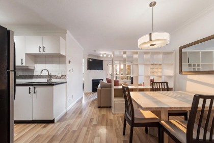 Photo 2 at 311 - 2680 W 4th Avenue, Kitsilano, Vancouver West