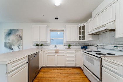 Photo 10 at 4682 W 14th Avenue, Point Grey, Vancouver West