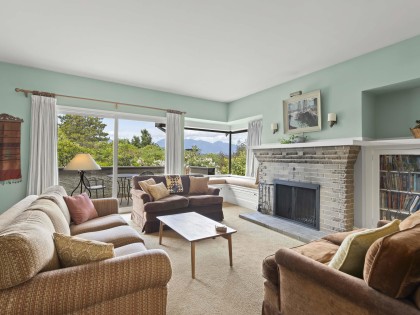 Photo 14 at 3820 W 12th Avenue, Point Grey, Vancouver West