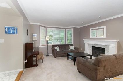 Photo 4 at 4350 W 14th Avenue, Point Grey, Vancouver West