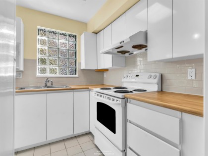 Photo 22 at 204 - 876 W 16th Avenue, Cambie, Vancouver West