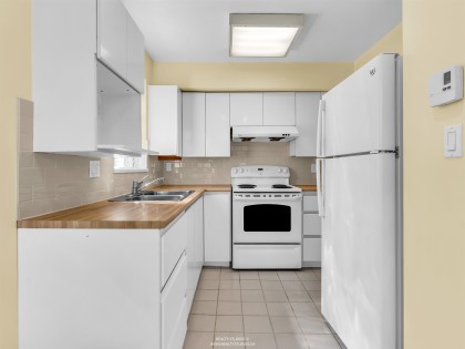 Photo 18 at 204 - 876 W 16th Avenue, Cambie, Vancouver West