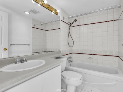 Photo 8 at 204 - 876 W 16th Avenue, Cambie, Vancouver West