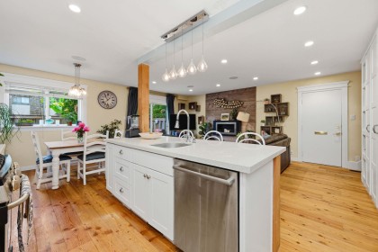 Photo 10 at 1126 Premier Street, Lynnmour, North Vancouver