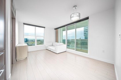 Photo 3 at 701 - 455 Sw Marine Drive, Marpole, Vancouver West