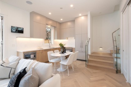 Photo 16 at 4424 W 4th Avenue, Point Grey, Vancouver West