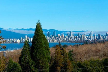 Photo 2 at 4426 W 4th Avenue, Point Grey, Vancouver West
