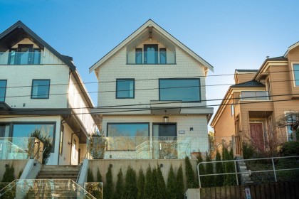 Photo 17 at 4426 W 4th Avenue, Point Grey, Vancouver West