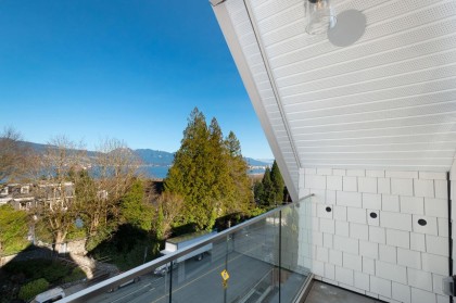 Photo 14 at 4426 W 4th Avenue, Point Grey, Vancouver West