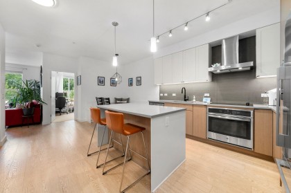 Photo 12 at 301 - 3205 Mountain Highway, Lynn Valley, North Vancouver