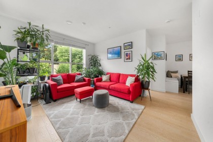 Photo 1 at 301 - 3205 Mountain Highway, Lynn Valley, North Vancouver