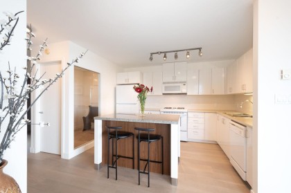 Photo 15 at 712 - 175 W 1st Street, Lower Lonsdale, North Vancouver