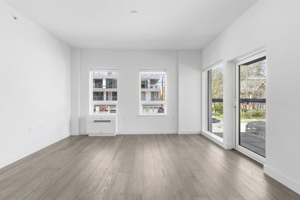 Photo 3 at 201 - 3590 W 39th Avenue, Dunbar, Vancouver West