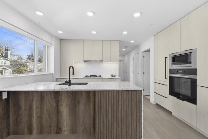 Photo 5 at 201 - 3590 W 39th Avenue, Dunbar, Vancouver West