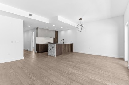 Photo 4 at 202 - 3590 W 39th Avenue, Dunbar, Vancouver West