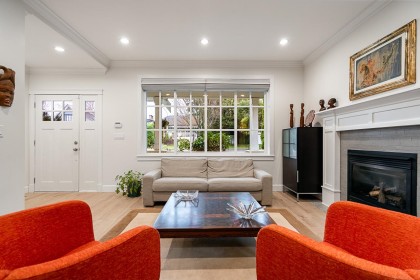 Photo 2 at 359 E 13th Street, Central Lonsdale, North Vancouver