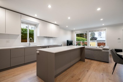 Photo 9 at 359 E 13th Street, Central Lonsdale, North Vancouver