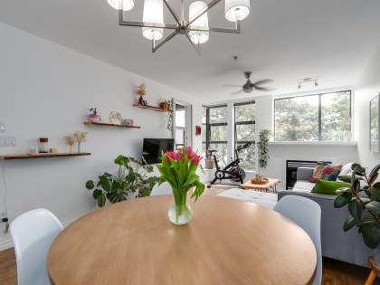 Photo 7 at 414 - 345 Lonsdale Avenue, Lower Lonsdale, North Vancouver