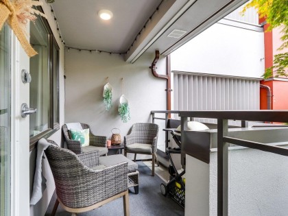 Photo 11 at 414 - 345 Lonsdale Avenue, Lower Lonsdale, North Vancouver