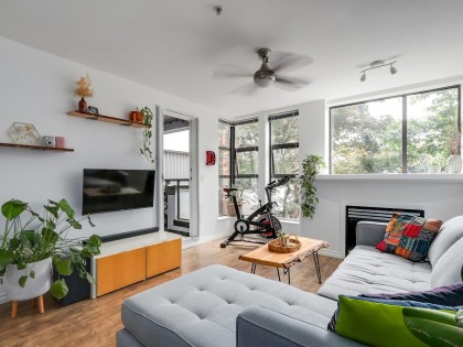 Photo 8 at 414 - 345 Lonsdale Avenue, Lower Lonsdale, North Vancouver