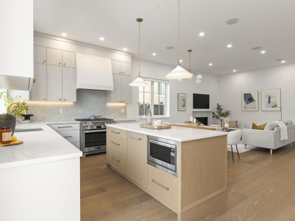 Photo 9 at 2 - 2848 W 19th Avenue, Arbutus, Vancouver West
