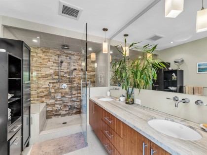 Photo 26 at 2588 Panorama Drive, Deep Cove, North Vancouver