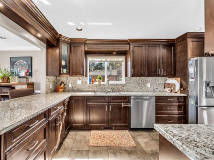 Photo 18 at 2588 Panorama Drive, Deep Cove, North Vancouver
