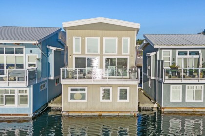 Photo 34 at 20 - 415 W Esplanade Avenue, Lower Lonsdale, North Vancouver