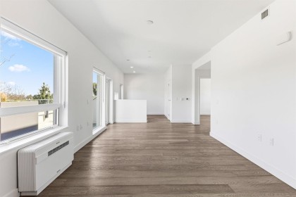 Photo 4 at 302 - 3590 W 39th Avenue, Dunbar, Vancouver West