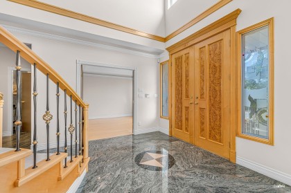 Photo 2 at 1463 W 57th Avenue, South Granville, Vancouver West