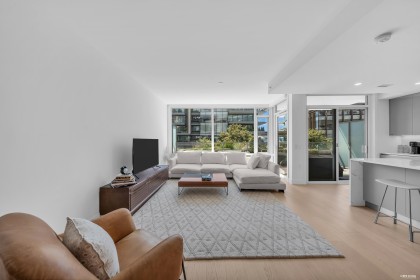 Photo 20 at 207 - 1331 Marine Drive, Ambleside, West Vancouver