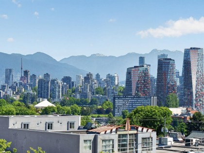 Photo 30 at 305 - 2195 W 5th Avenue, Kitsilano, Vancouver West
