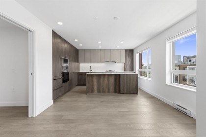 Photo 7 at 307 - 3590 W 39th Avenue, Dunbar, Vancouver West