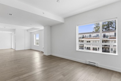 Photo 7 at 309 - 3590 W 39th Avenue, Dunbar, Vancouver West