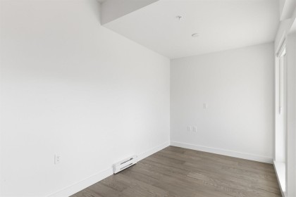 Photo 10 at 309 - 3590 W 39th Avenue, Dunbar, Vancouver West