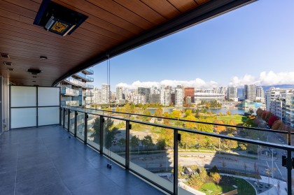 Photo 6 at 1012 - 1768 Cook Street, False Creek, Vancouver West