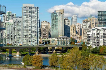 Photo 17 at 1012 - 1768 Cook Street, False Creek, Vancouver West