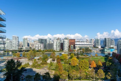 Photo 14 at 1012 - 1768 Cook Street, False Creek, Vancouver West