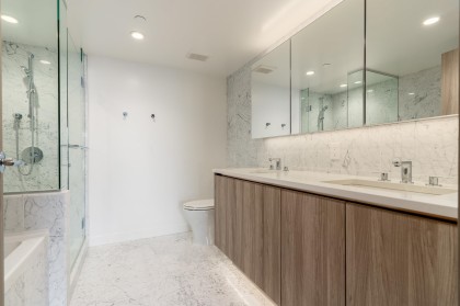 Photo 11 at 1012 - 1768 Cook Street, False Creek, Vancouver West