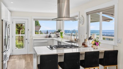 Photo 8 at 668 Alpine Court, Canyon Heights NV, North Vancouver