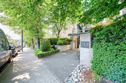 Photo 27 at 304 - 2525 W 4th Avenue, Kitsilano, Vancouver West