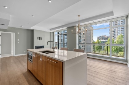 Photo 5 at 411 - 105 W 2nd Street, Lower Lonsdale, North Vancouver