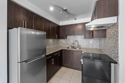Photo 17 at 207 - 1270 Robson Street, West End VW, Vancouver West