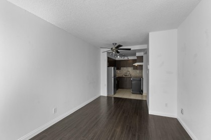 Photo 14 at 207 - 1270 Robson Street, West End VW, Vancouver West