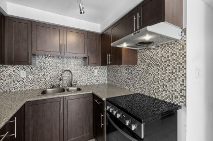 Photo 18 at 207 - 1270 Robson Street, West End VW, Vancouver West