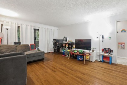 Photo 1 at 211 - 444 W 49th Avenue, South Cambie, Vancouver West